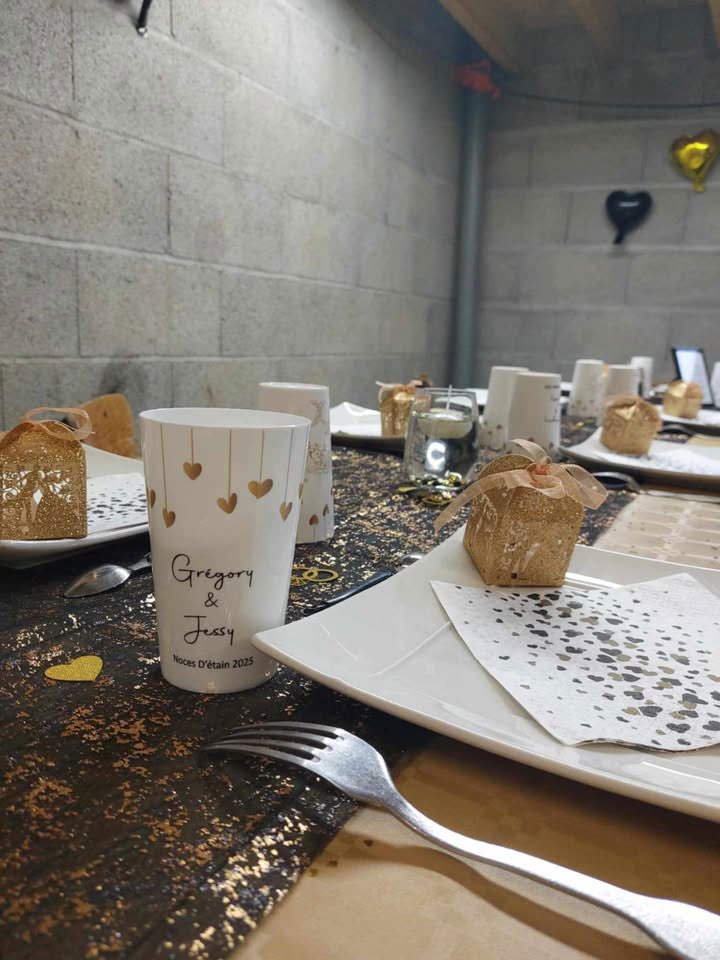 Gobelets personnalisés pour un anniversaire de mariage