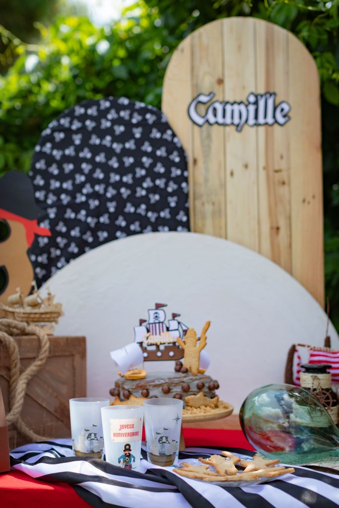 Boite à trésors avec des gobelets réutilisables