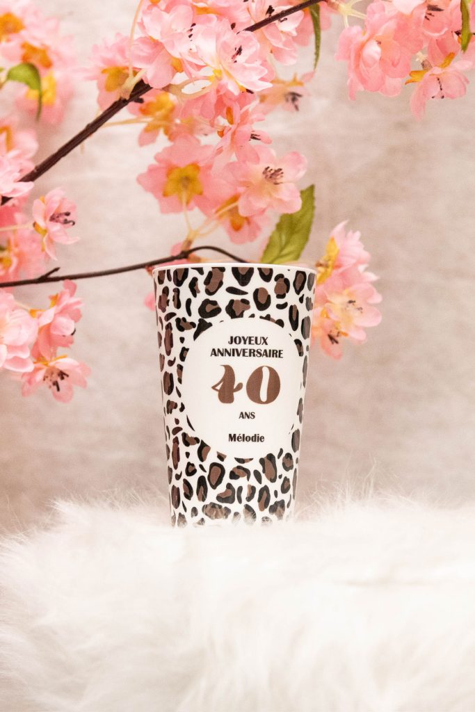 Gobelets réutilisables pour un anniversaire