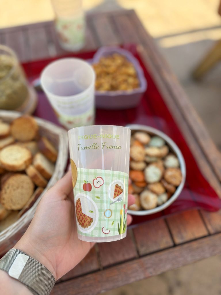 Gobelets personnalisés pour un pique nique
