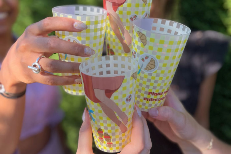 Gobelets personnalisés pour les apéros d'été