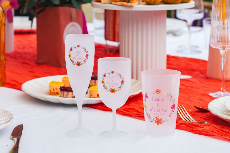 Gobelets personnalisés pour un mariage en plein air