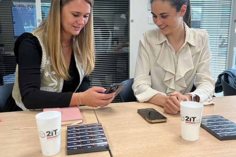 Gobelet réutilisable pour le bureau