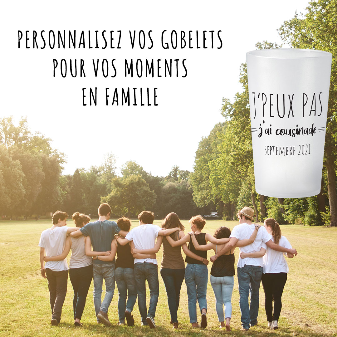 Gobelets personnalisés avec autocollants